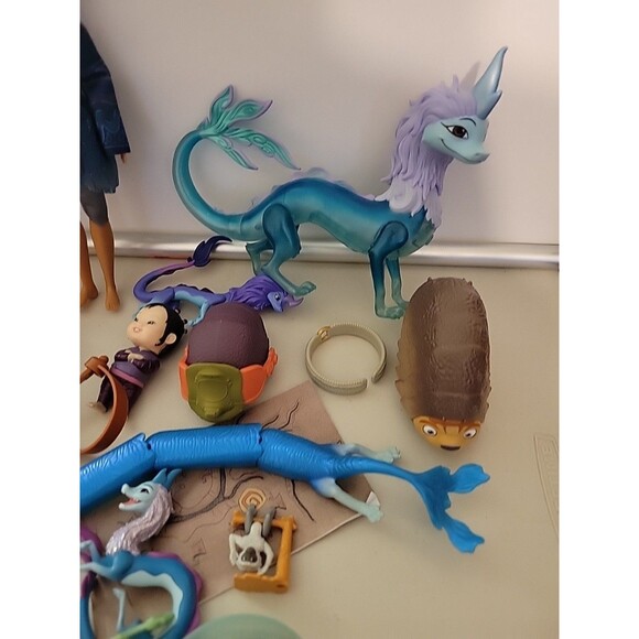 Disney Store Raya and the Last Dragon Figures Mixed lot of toys McDonalds - Picture 3 of 8